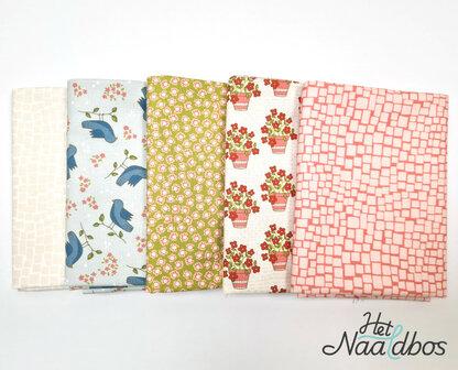 the Birdhouse - out &amp; about - fat quarter bundel