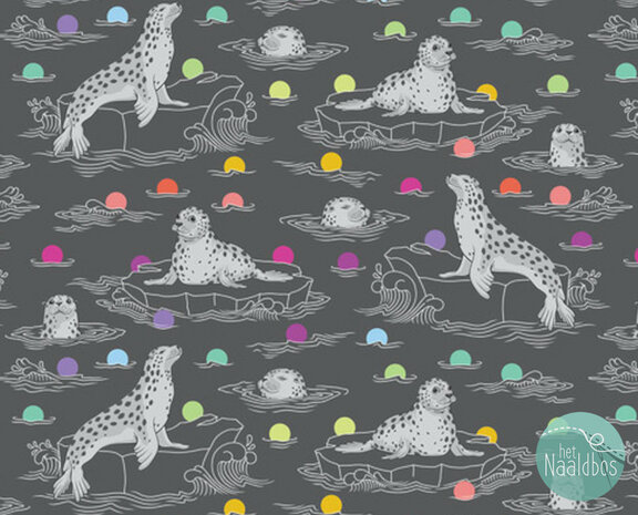 *pre-order* Tula Pink - Graywork - Seal the Deal carbon
